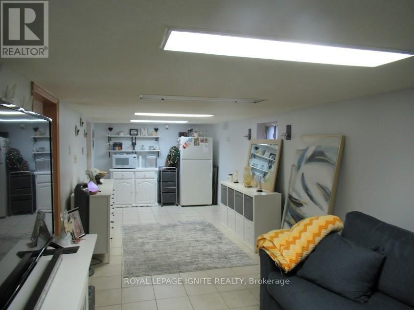 12 STEPHEN DRIVE Image 11