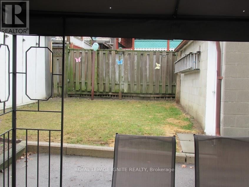 12 STEPHEN DRIVE Image 14