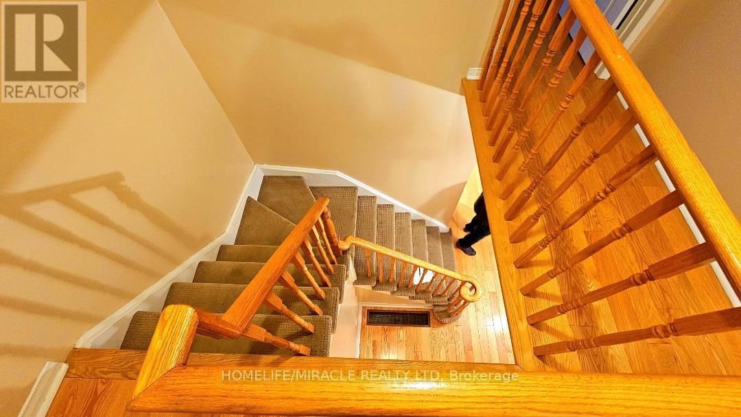 6971 LISANNE COURT Image 18