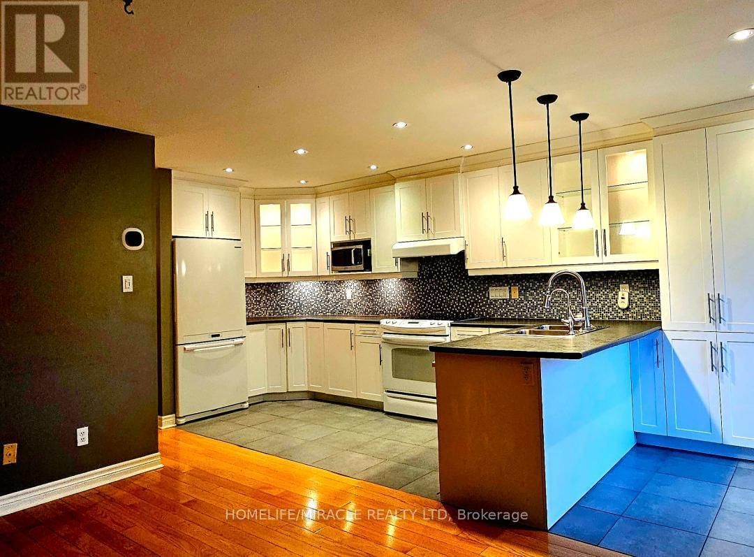 6971 LISANNE COURT Image 4
