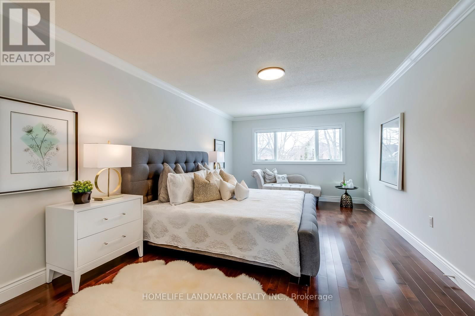 503 BLENHEIM CRESCENT Image 29