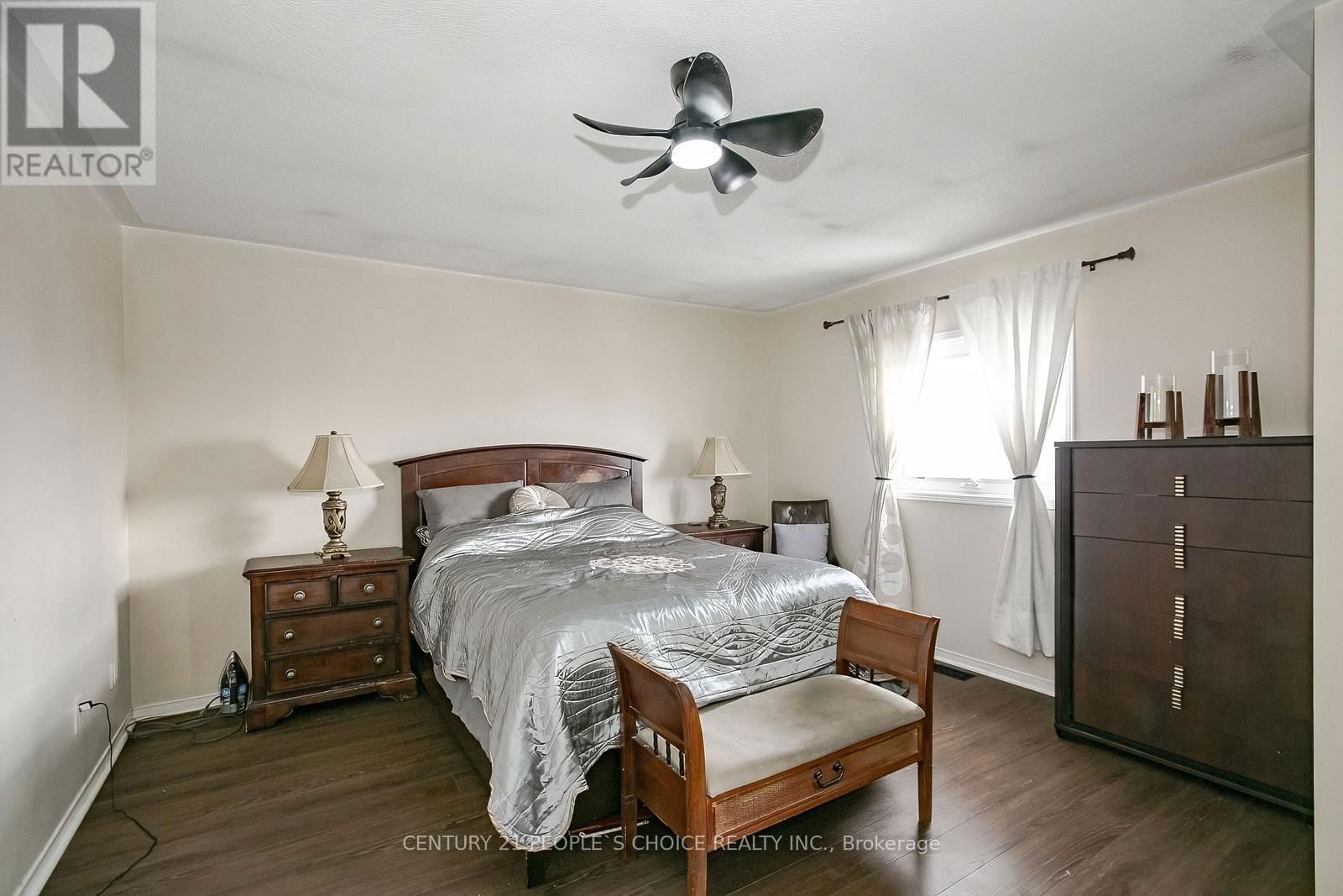 81 RAVENSCLIFFE COURT Image 24