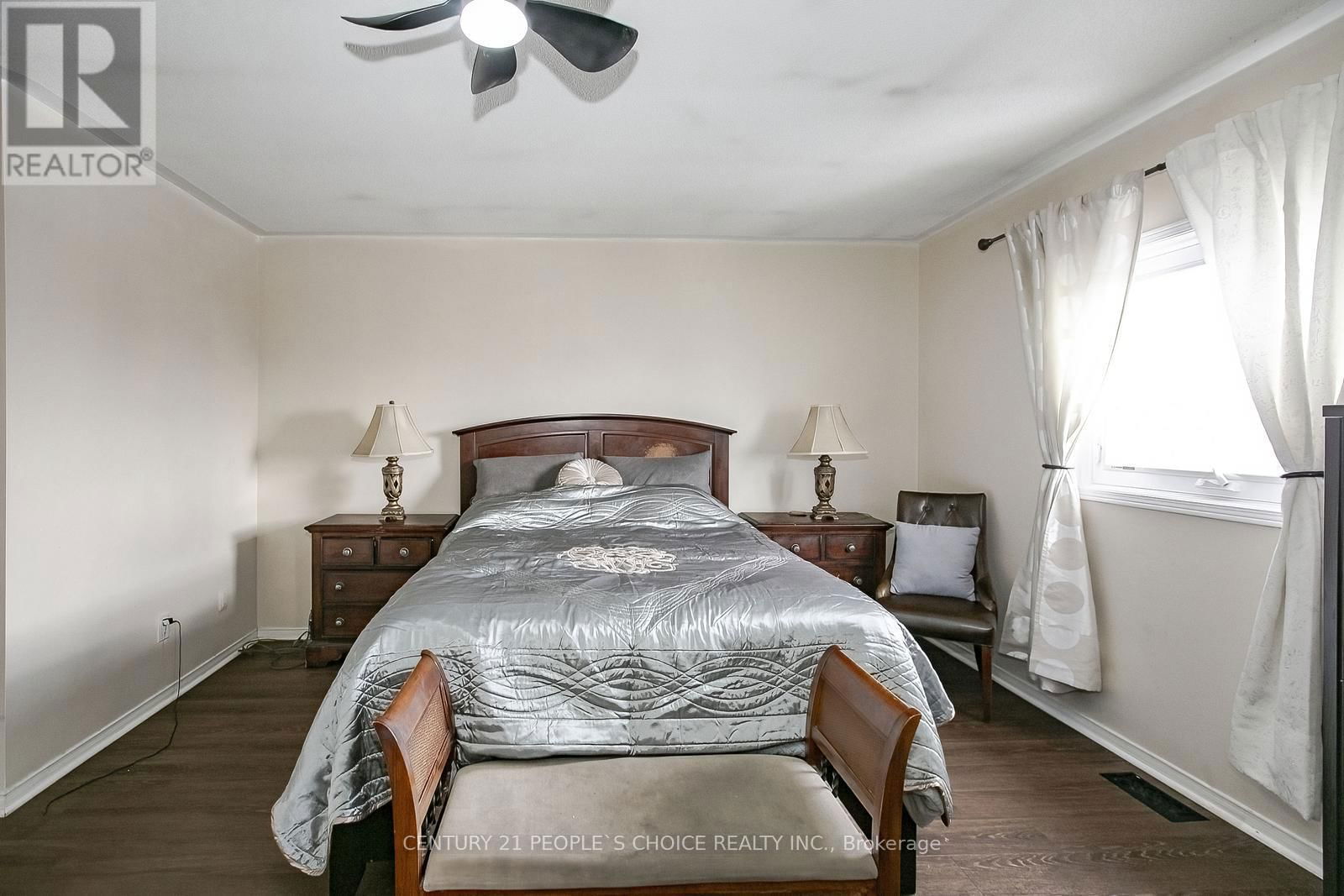 81 RAVENSCLIFFE COURT Image 25