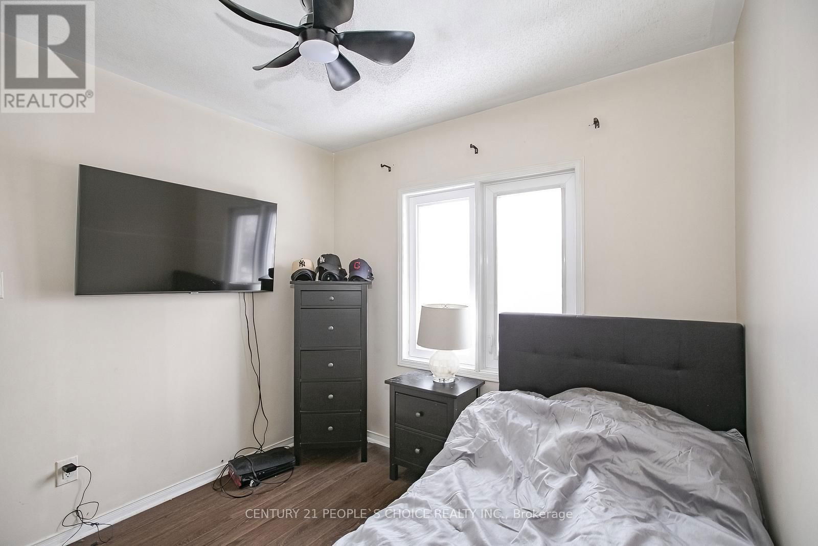 81 RAVENSCLIFFE COURT Image 28