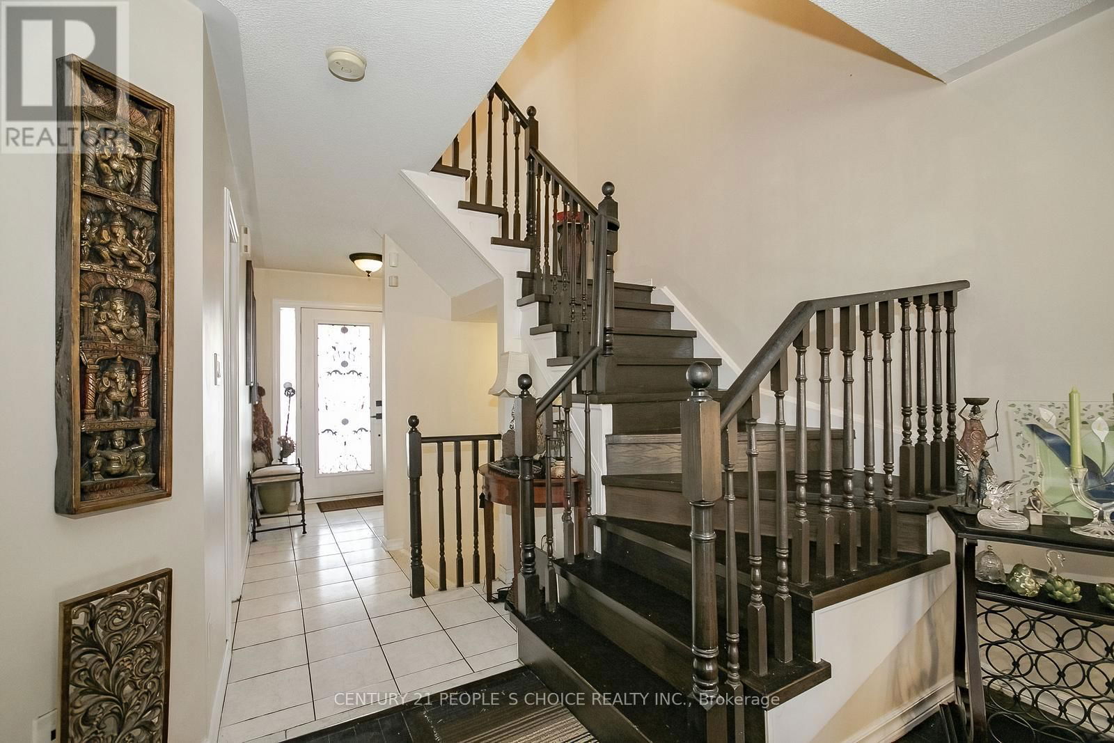 81 RAVENSCLIFFE COURT Image 7
