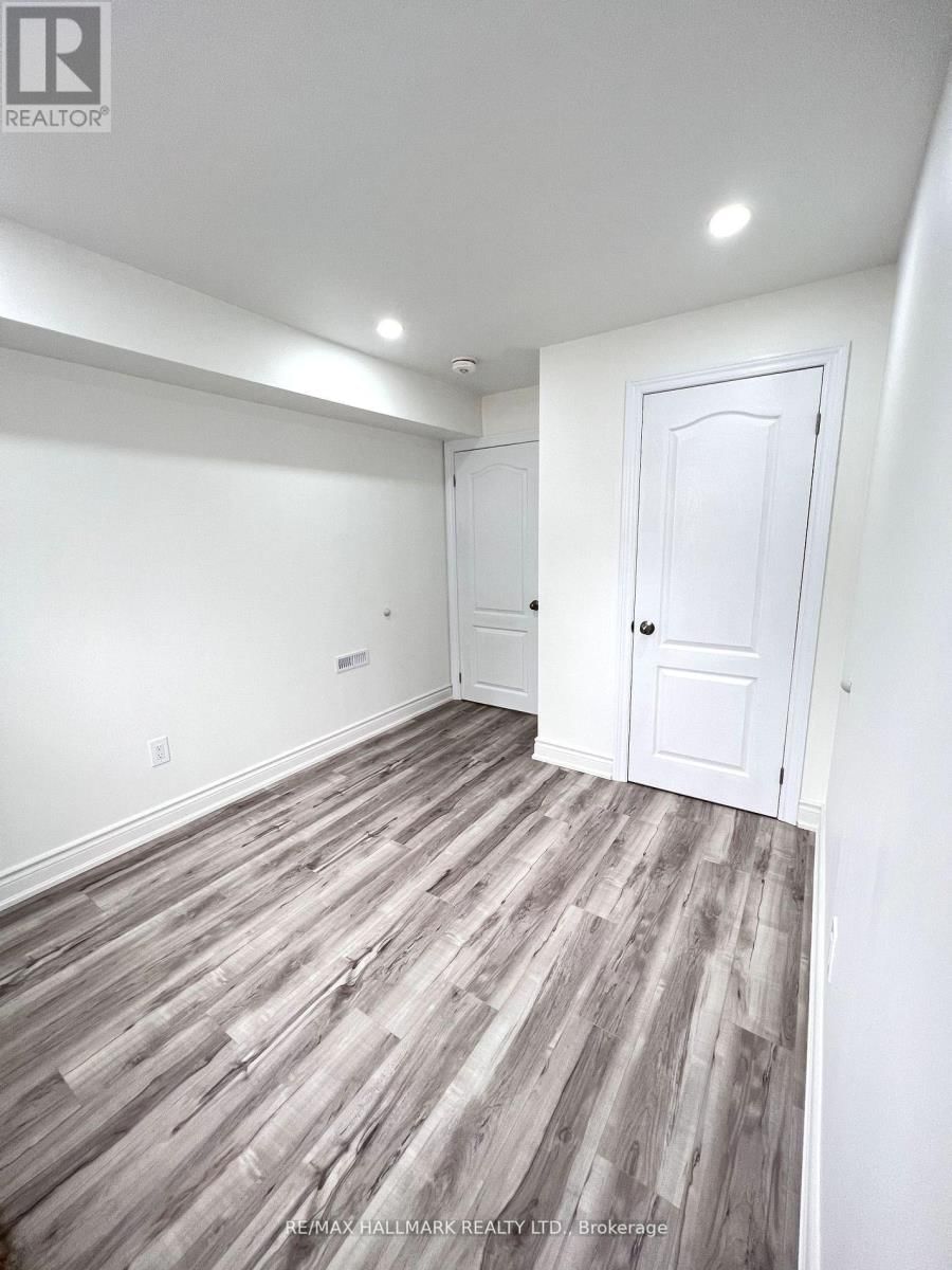 1 - 20 HOLWOOD AVENUE Image 11