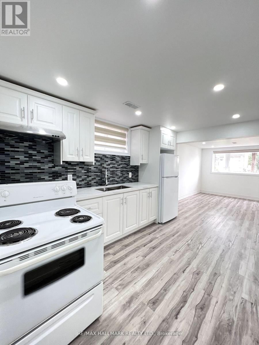 1 - 20 HOLWOOD AVENUE Image 5