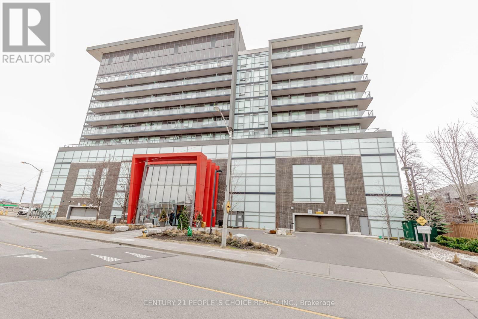 624 - 15 JAMES FINLAY WAY Image 2