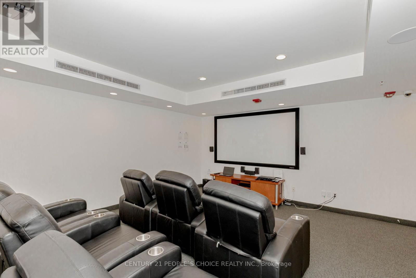 624 - 15 JAMES FINLAY WAY Image 34