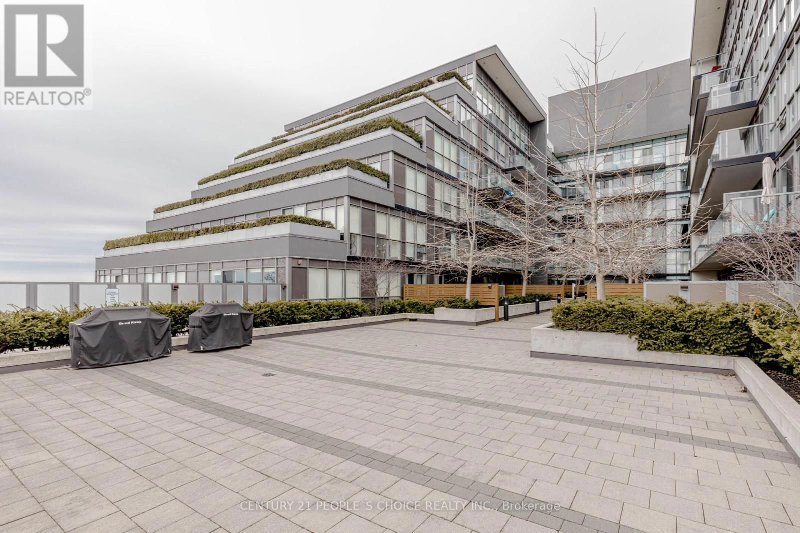 624 - 15 JAMES FINLAY WAY Image 41