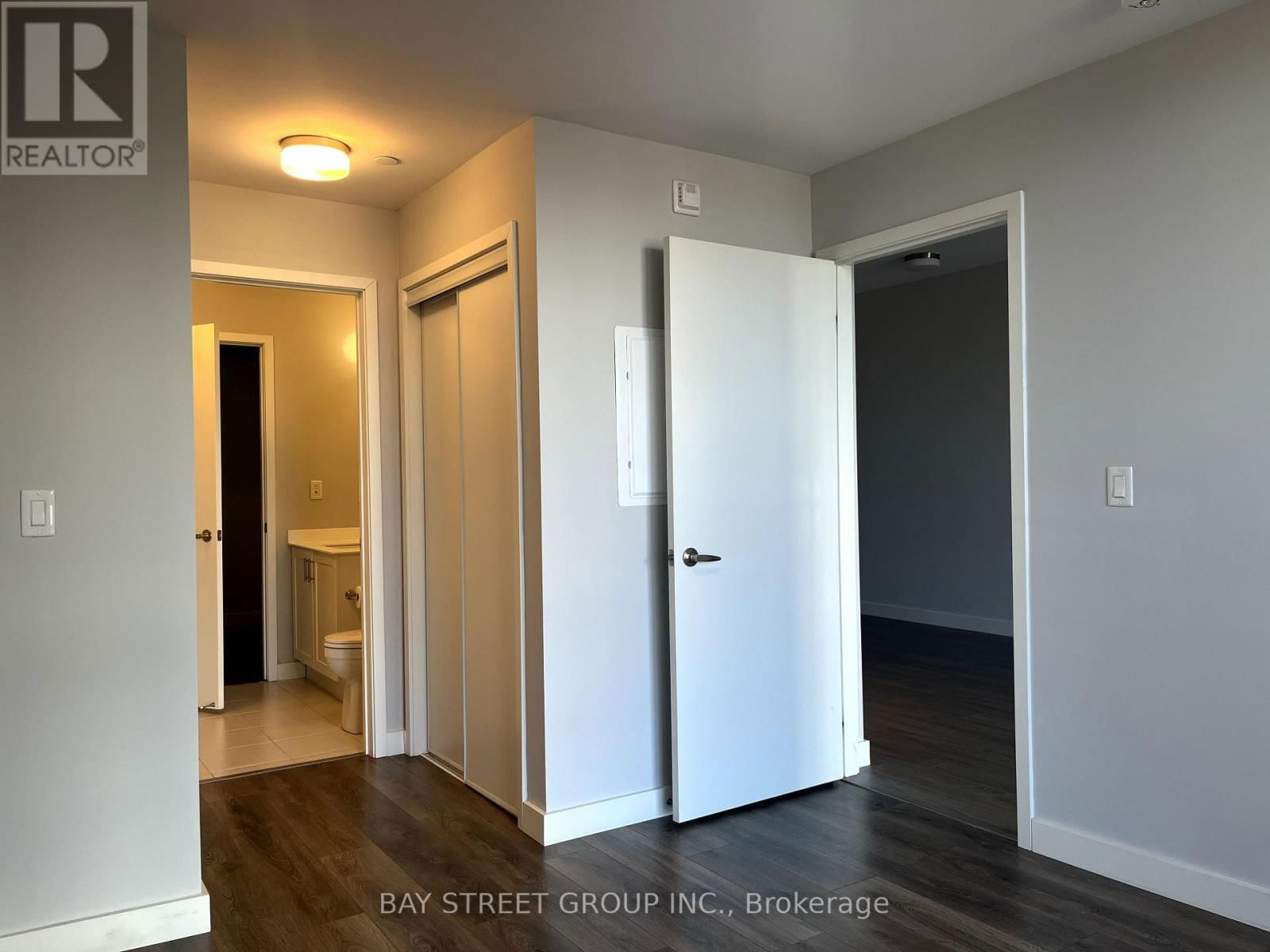 309 - 168 SABINA DRIVE Image 16
