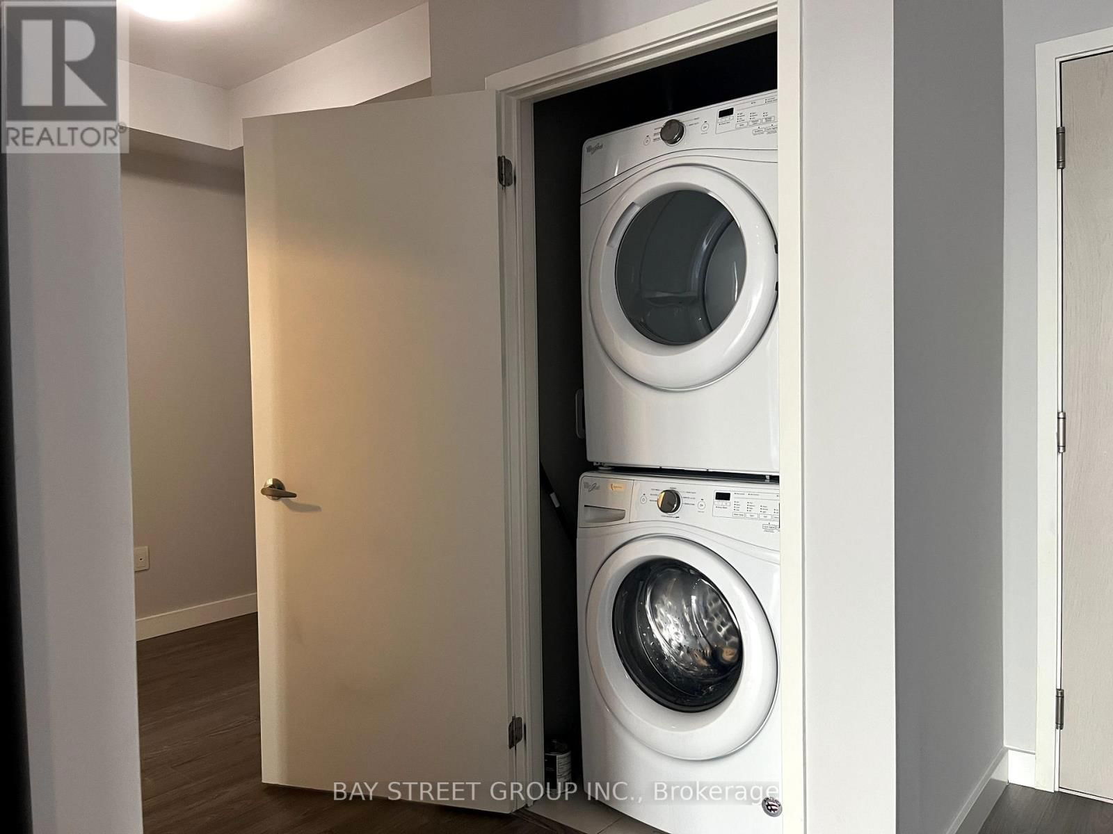 309 - 168 SABINA DRIVE Image 22