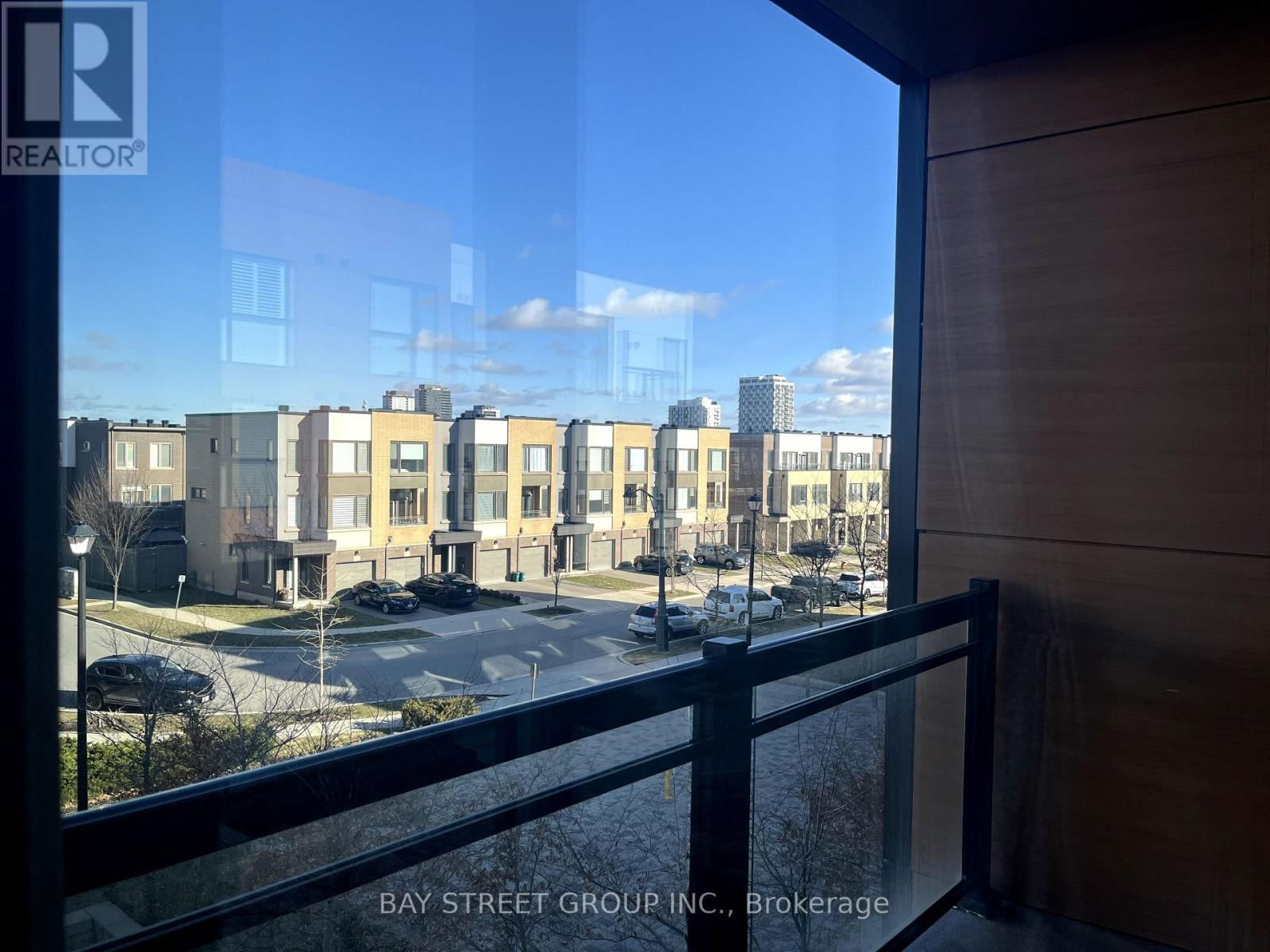 309 - 168 SABINA DRIVE Image 24