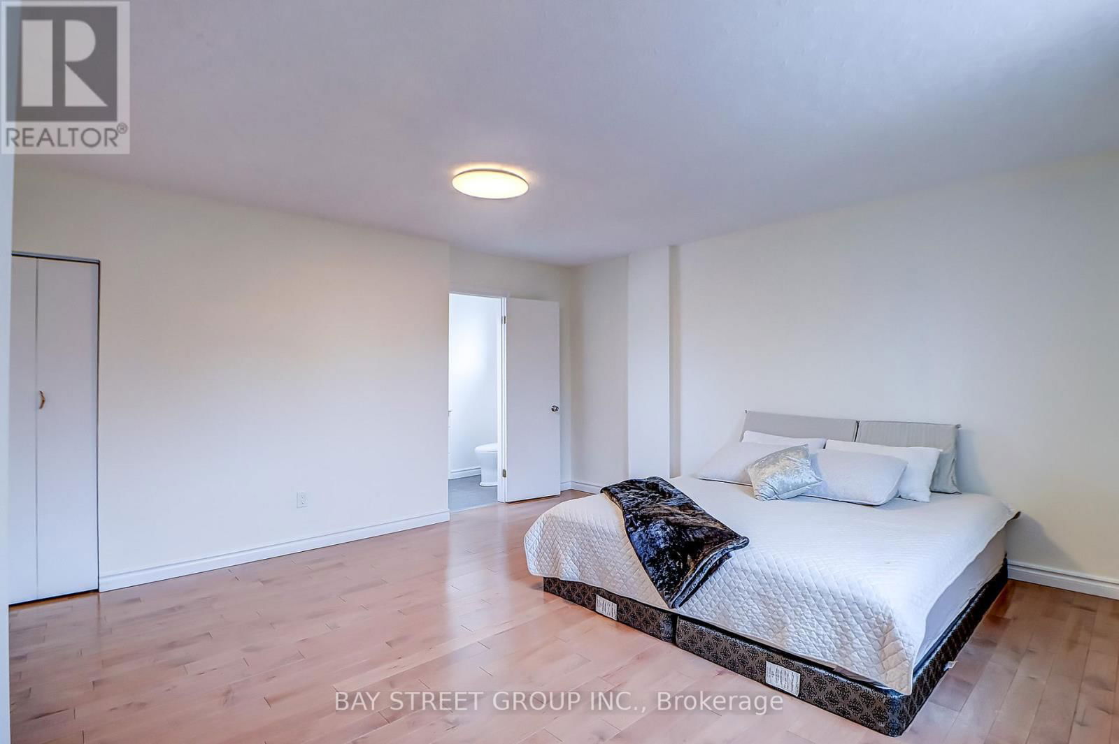 2613 CHALKWELL CLOSE Image 13