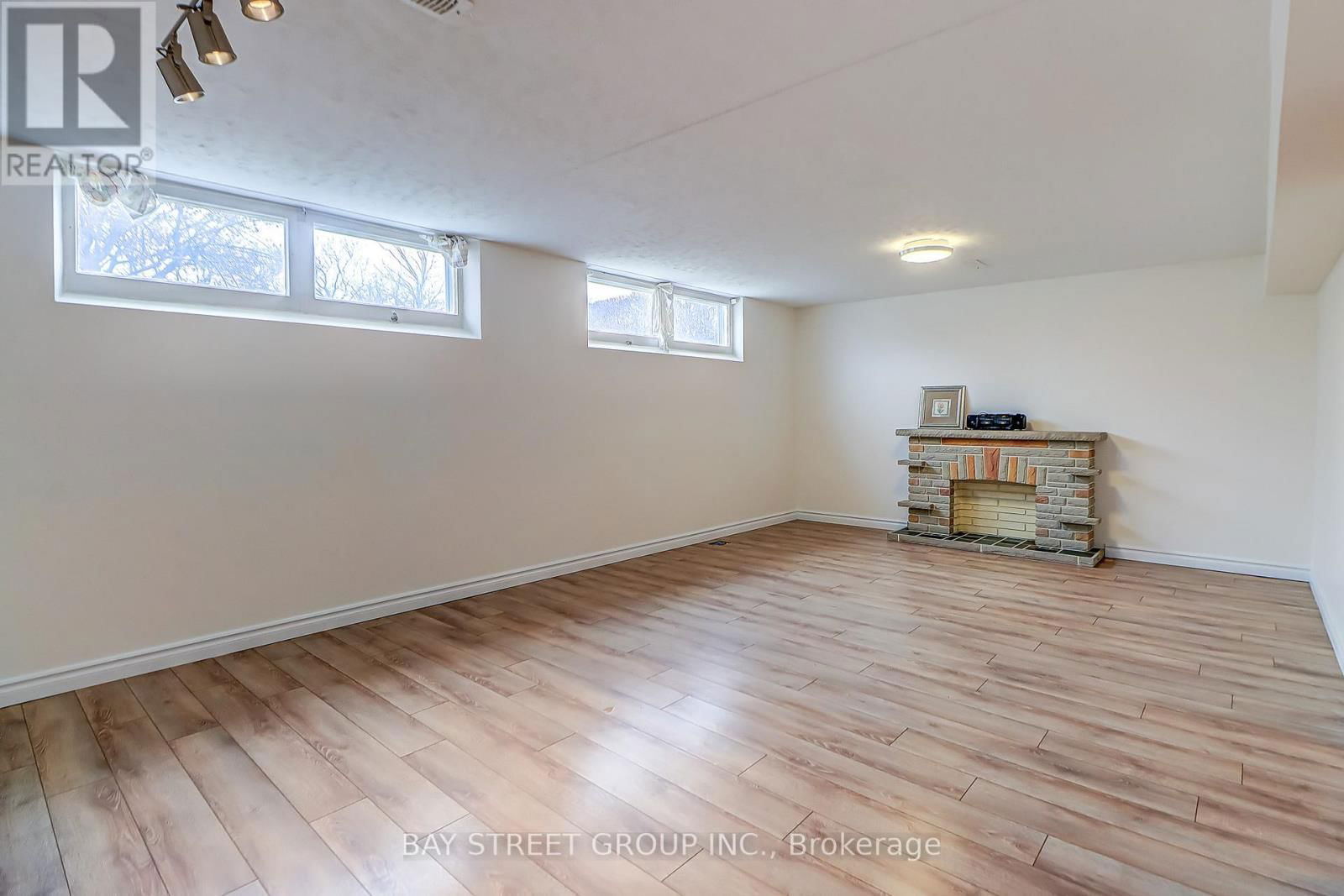 2613 CHALKWELL CLOSE Image 24