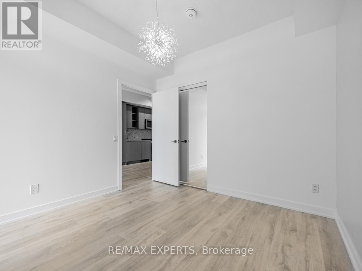 433 - 251 MANITOBA STREET Image 20