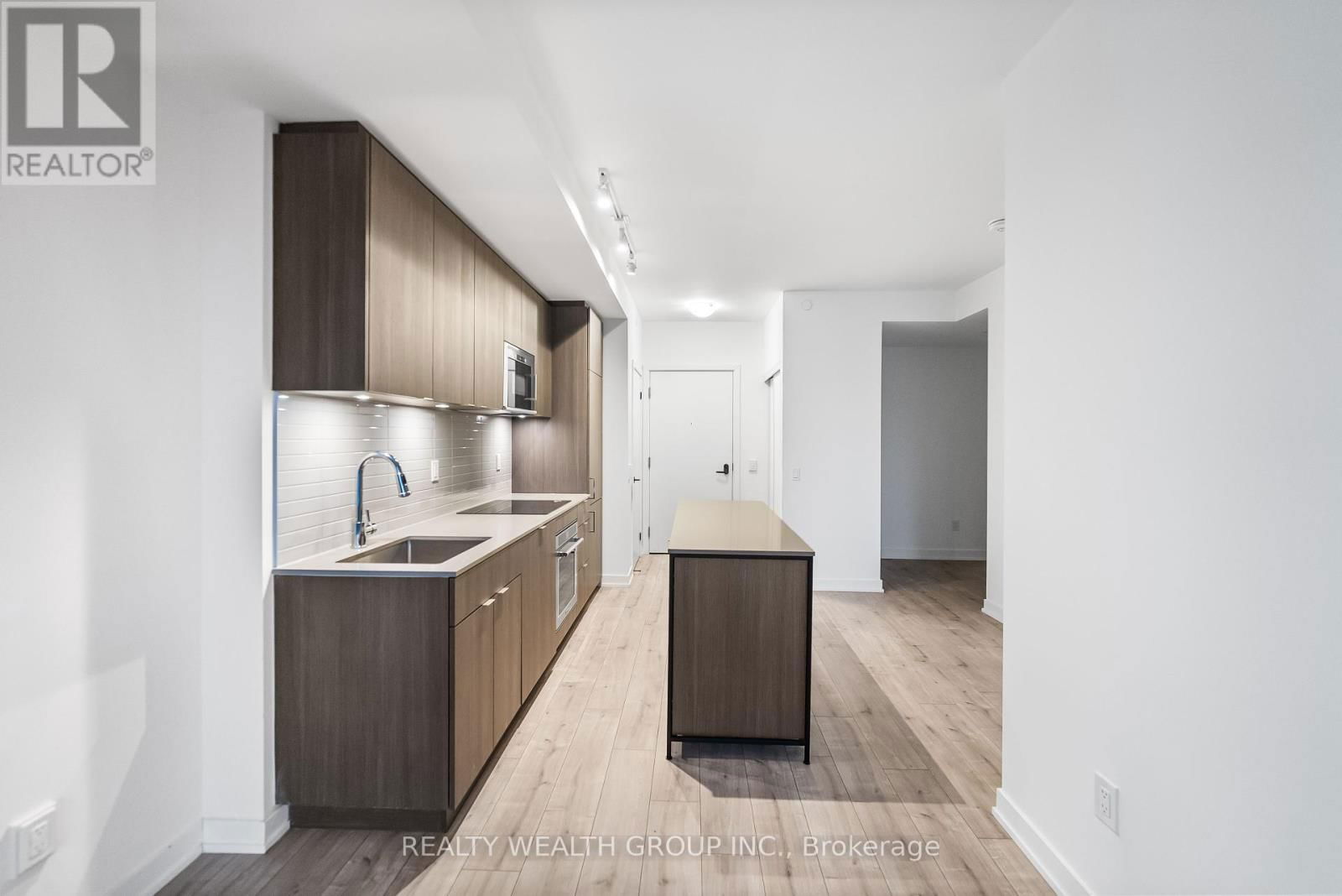 208 - 215 LAKESHORE ROAD WEST Image 11