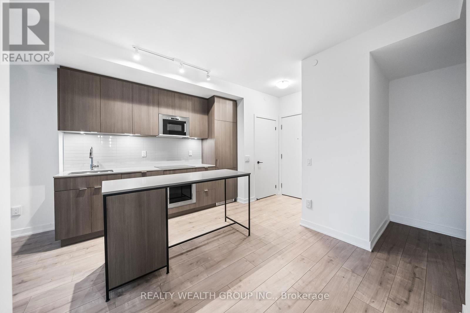 208 - 215 LAKESHORE ROAD WEST Image 8