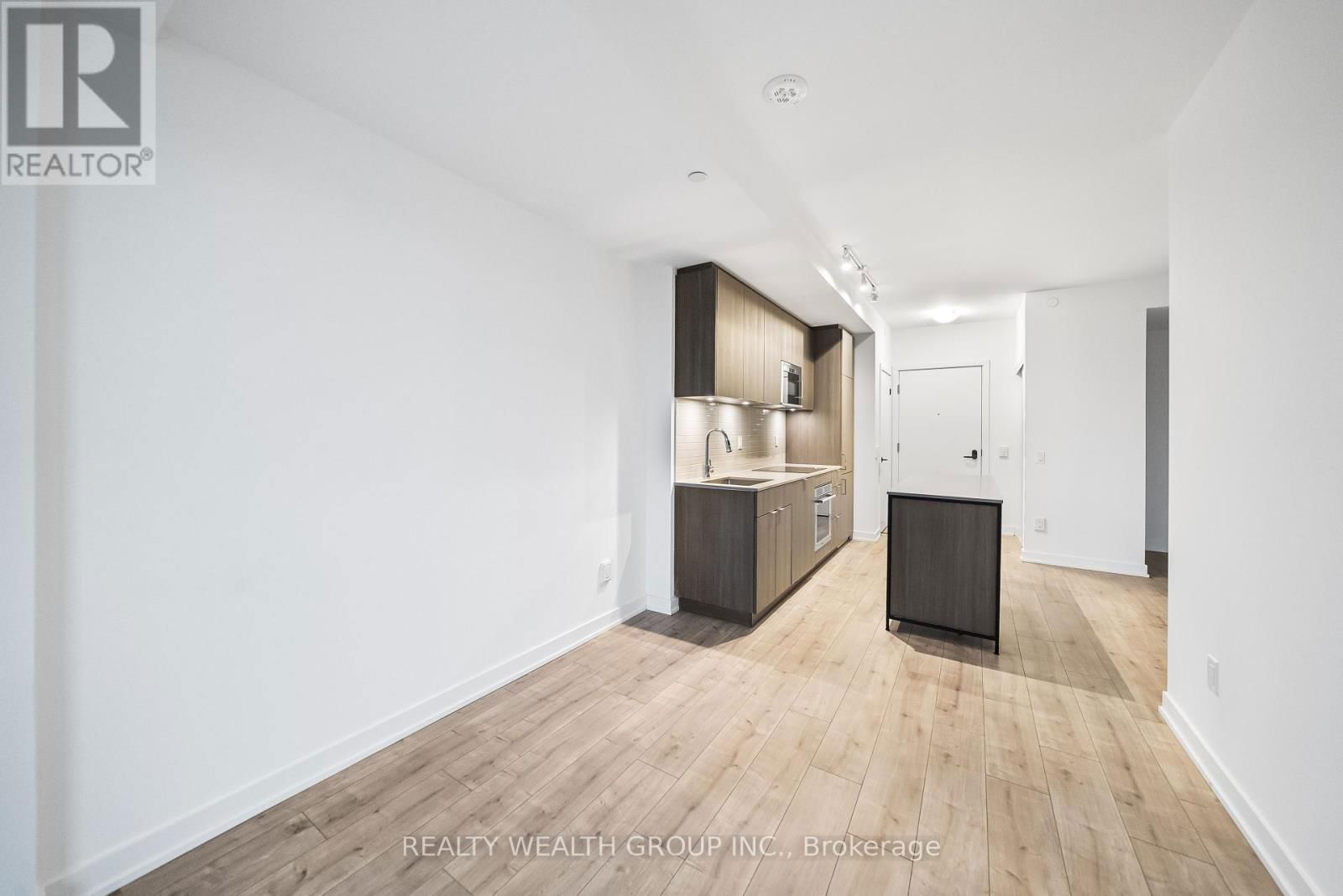 208 - 215 LAKESHORE ROAD WEST Image 9