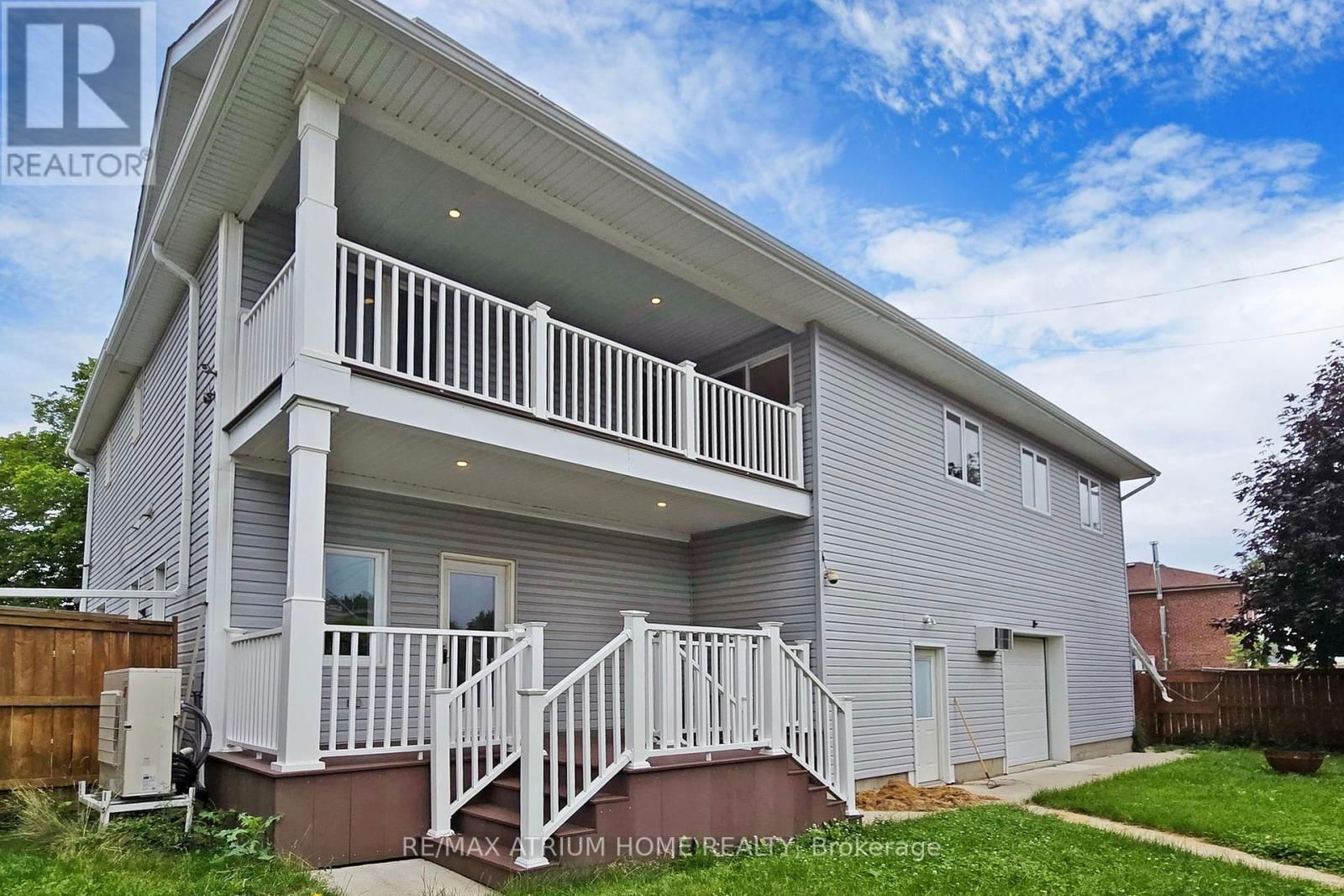1242 ALEXANDRA AVENUE Image 19