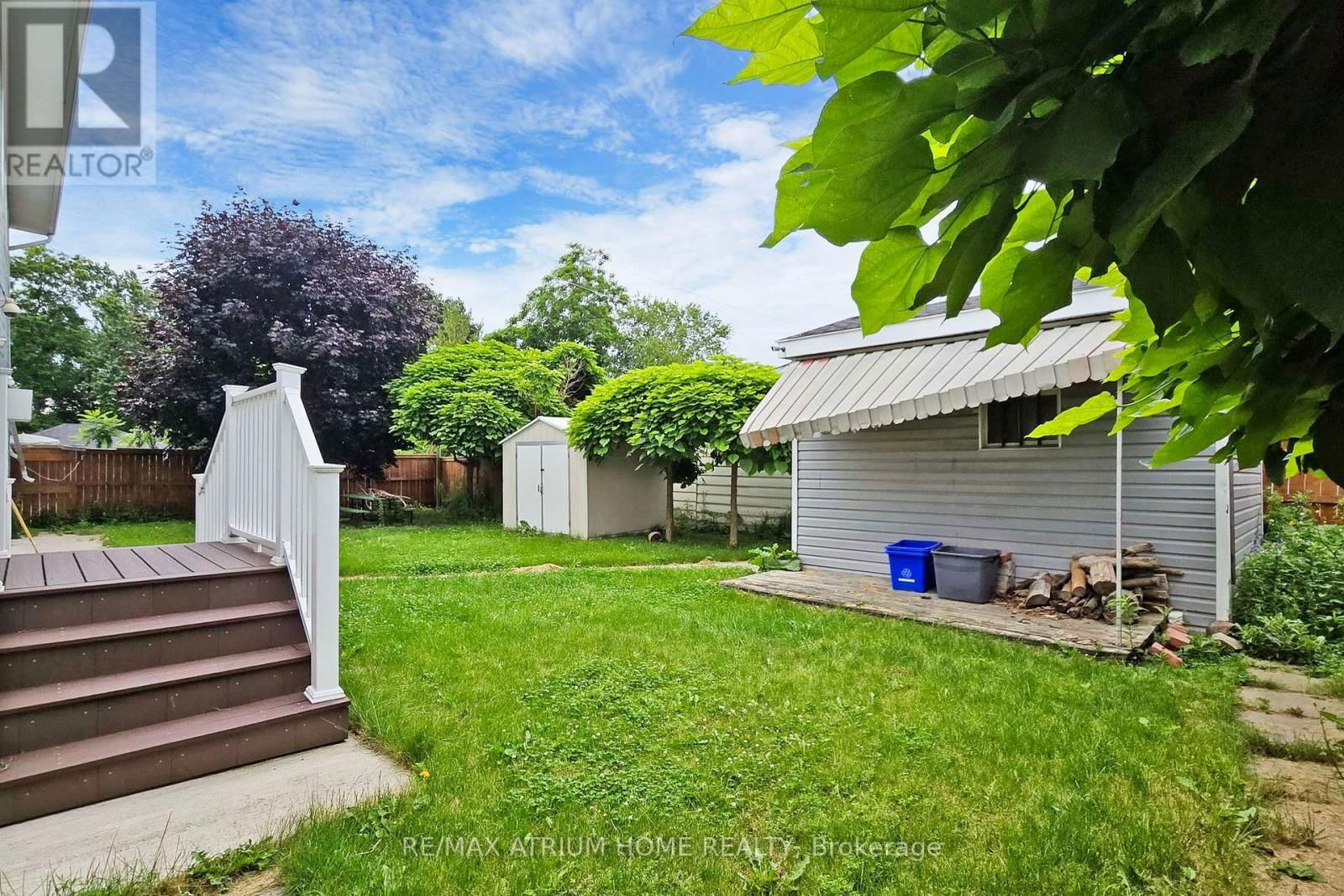 1242 ALEXANDRA AVENUE Image 20