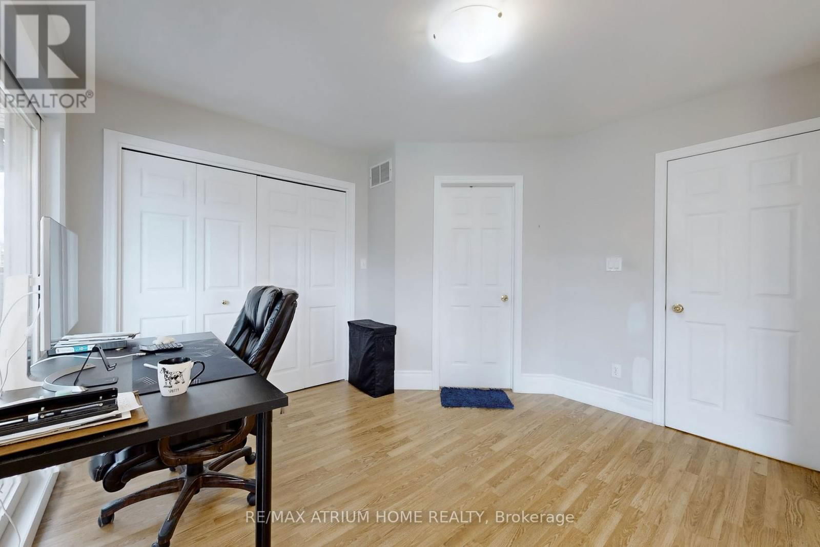 1242 ALEXANDRA AVENUE Image 8