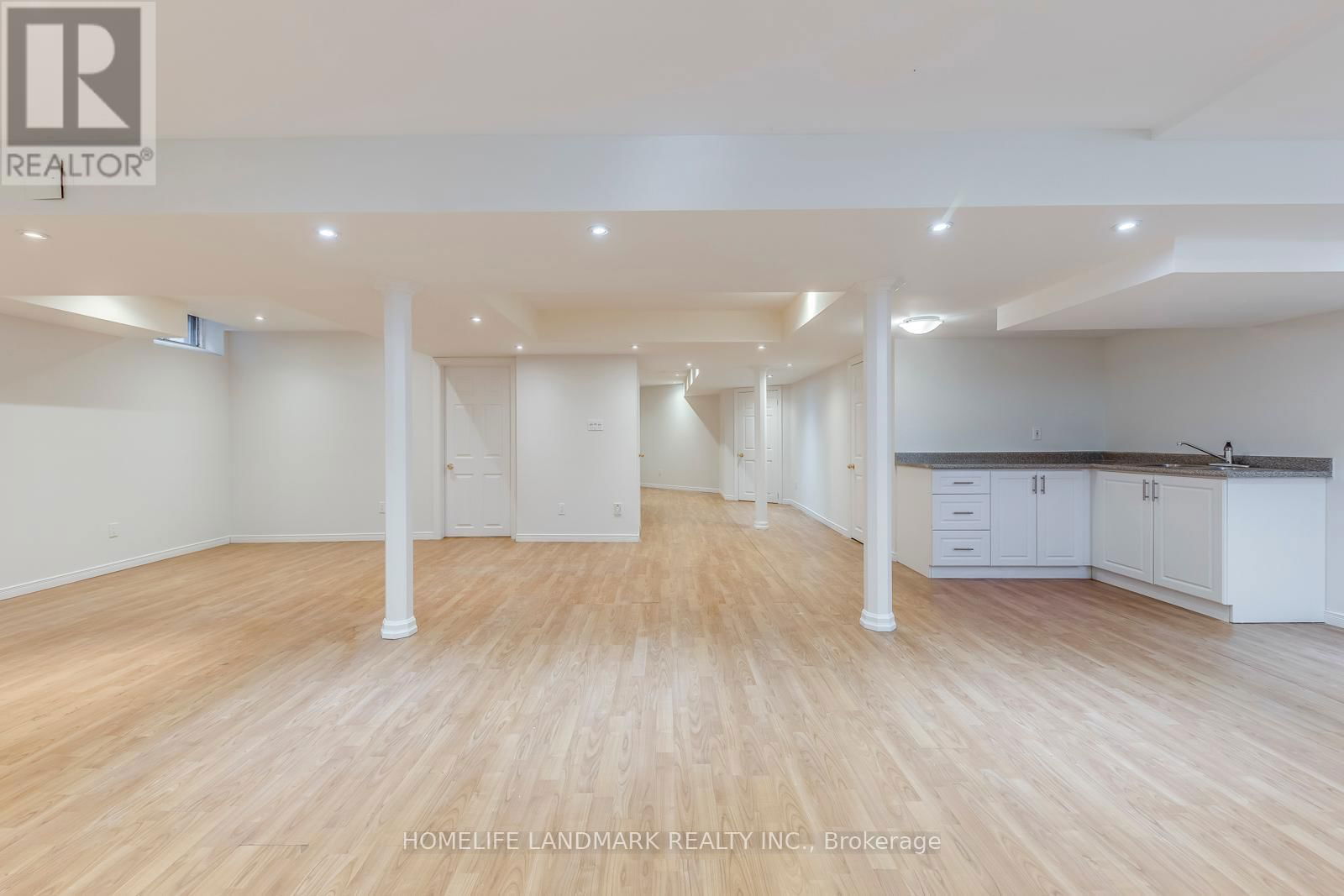 5816 GREENSBORO DRIVE Image 26