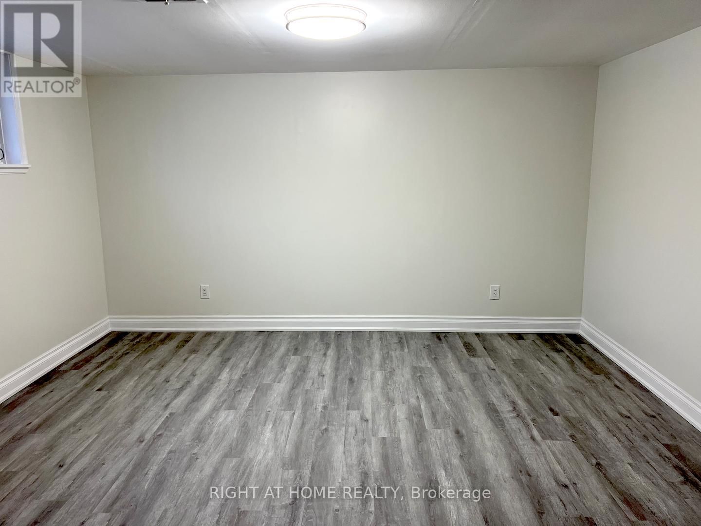 20 OMAGH (LOWER LEVEL) AVENUE Image 10