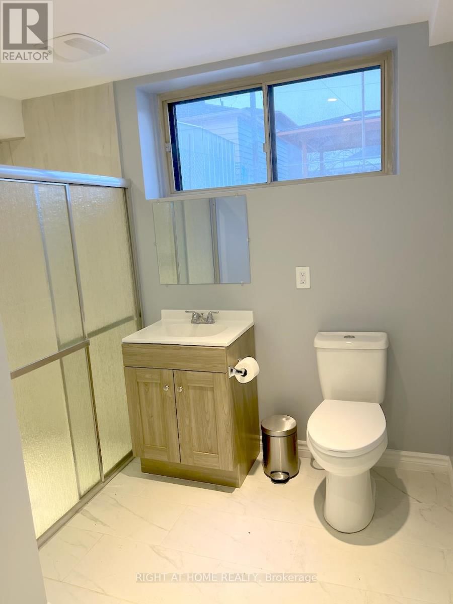 20 OMAGH (LOWER LEVEL) AVENUE Image 13
