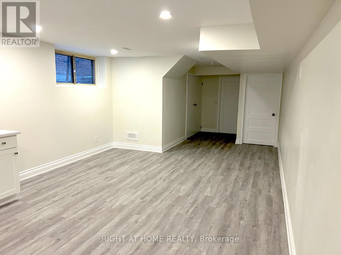 20 OMAGH (LOWER LEVEL) AVENUE Image 6
