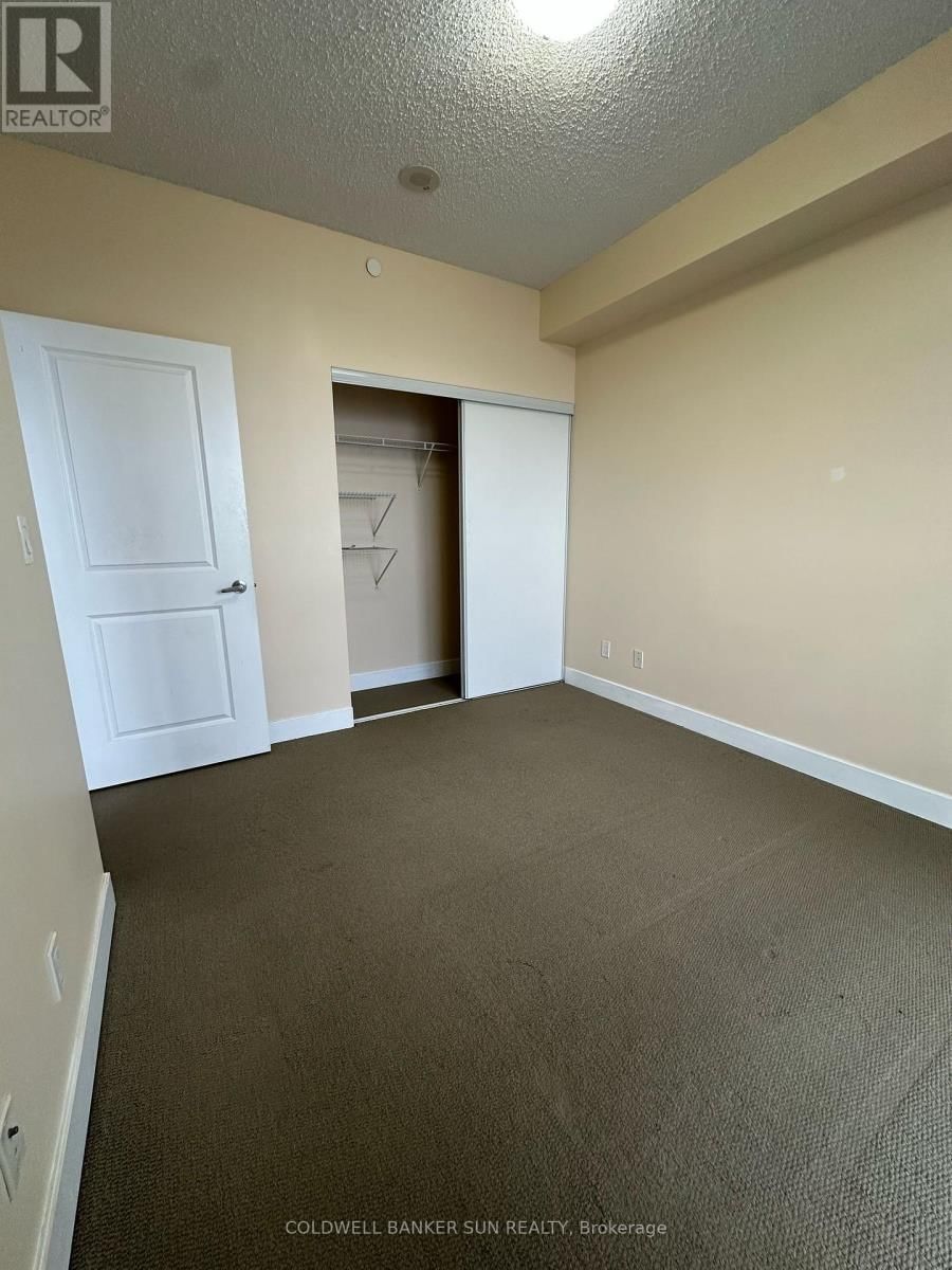 2507 - 6 EVA ROAD Image 4