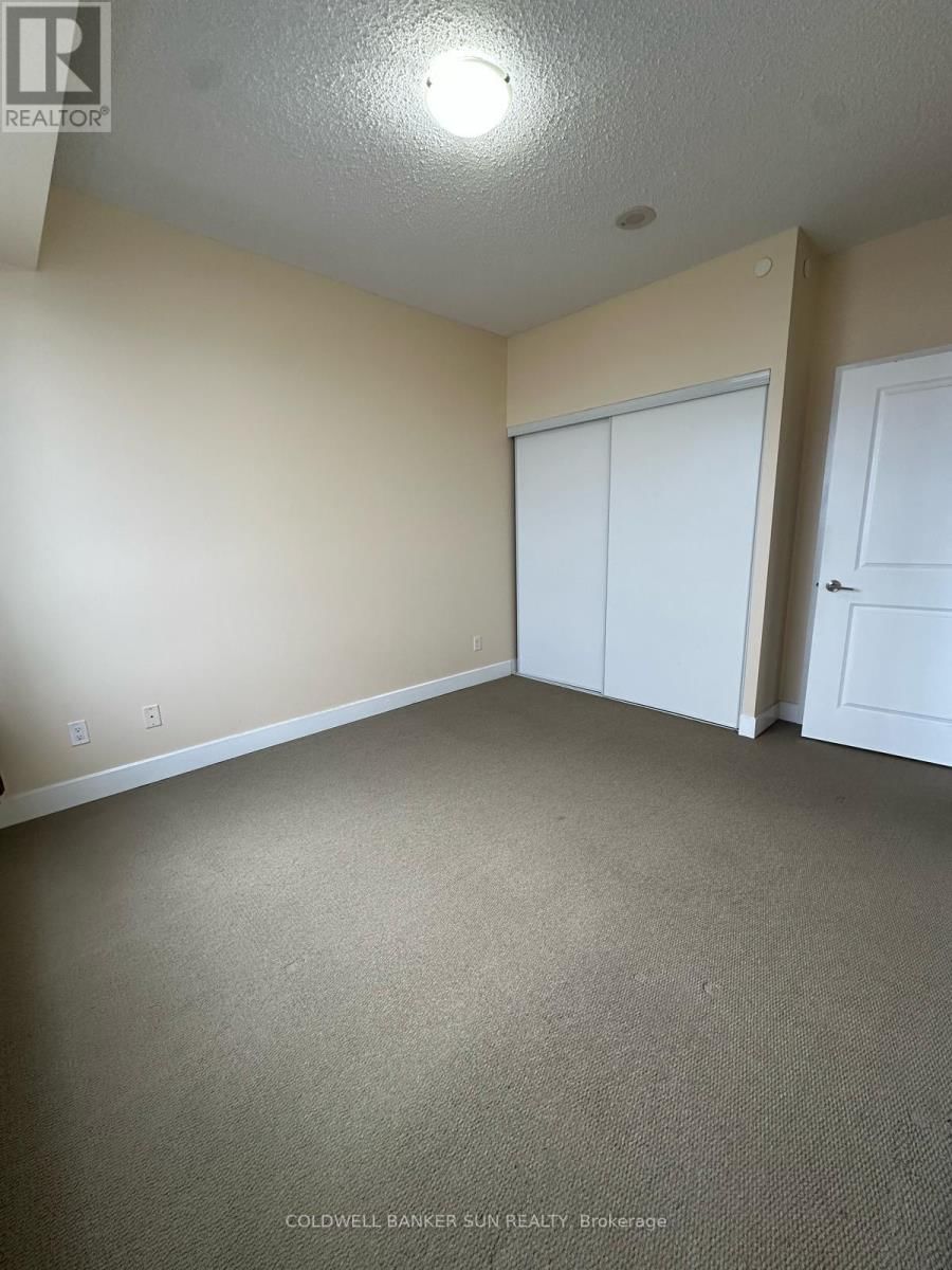2507 - 6 EVA ROAD Image 8