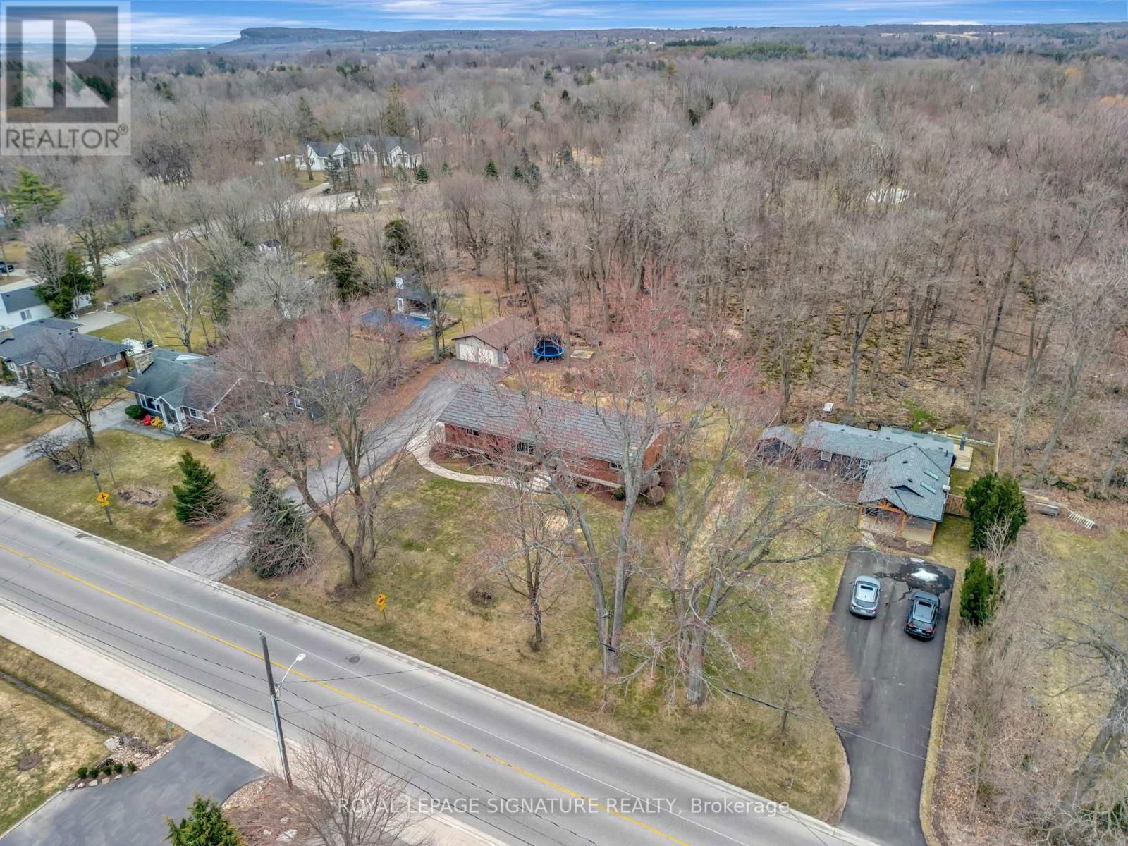 2044 KILBRIDE STREET Image 5