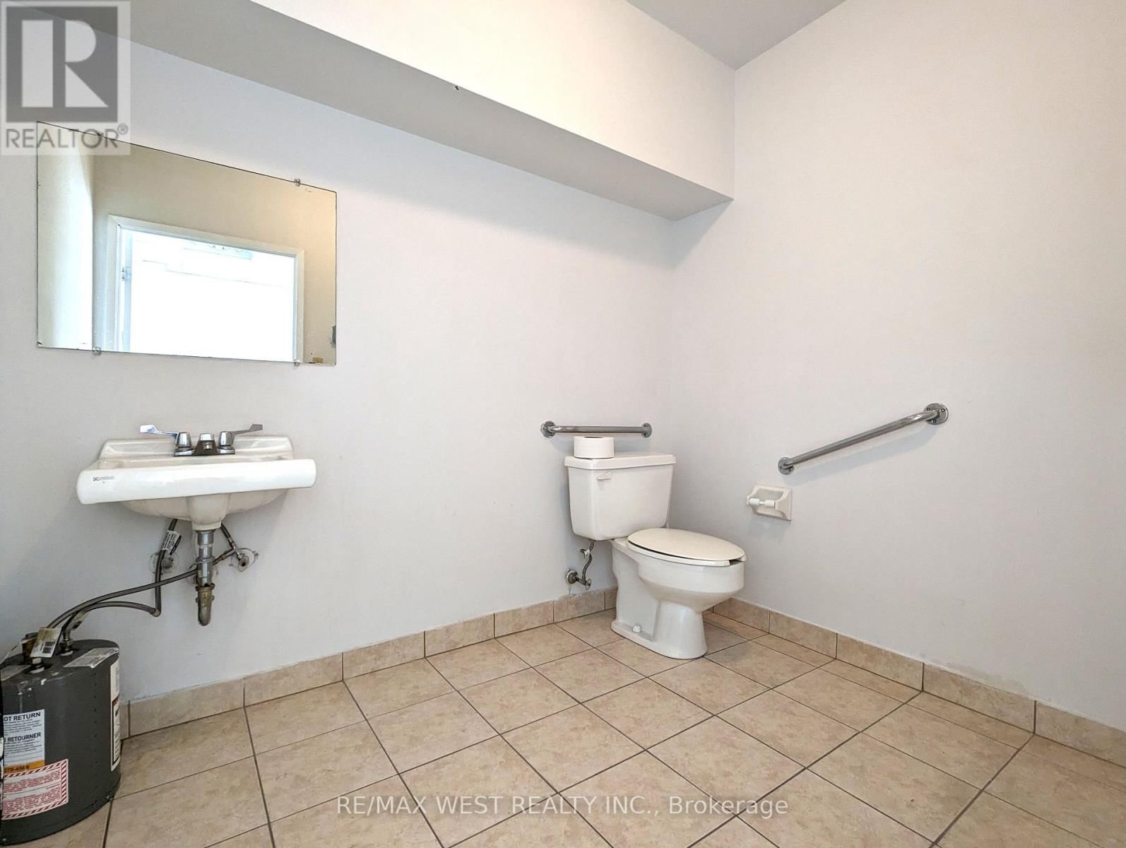 Unit 1 - 2468 EGLINTON AVENUE WEST Image 9