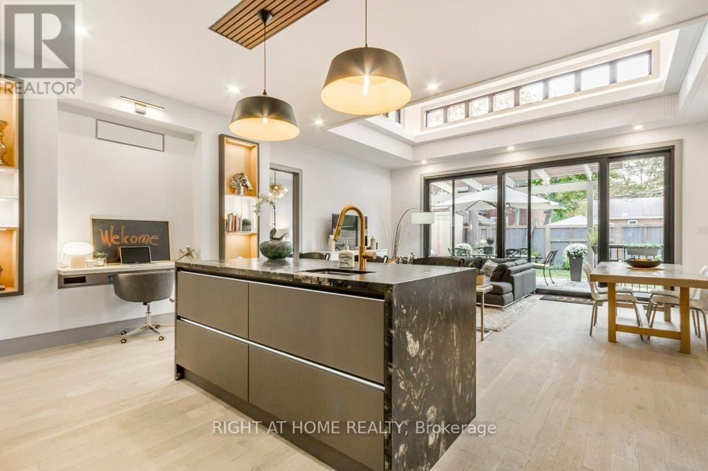 118 MARTIN GROVE ROAD Image 13