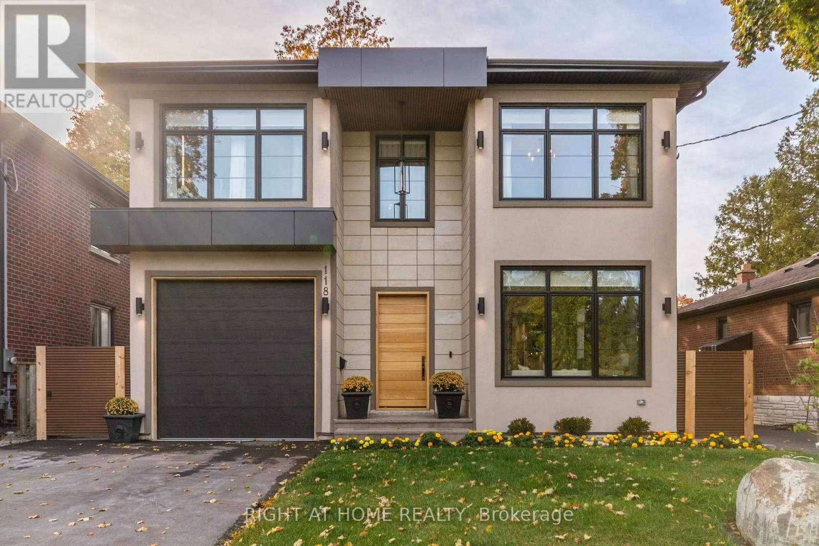 118 MARTIN GROVE ROAD Image 2
