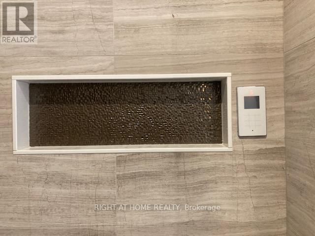 118 MARTIN GROVE ROAD Image 33