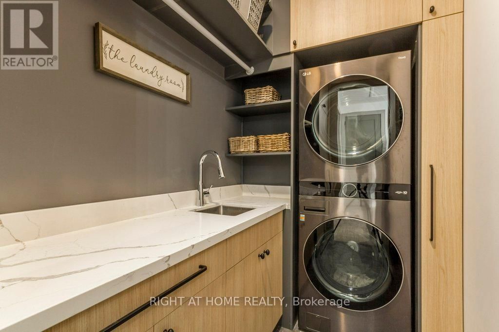 118 MARTIN GROVE ROAD Image 39