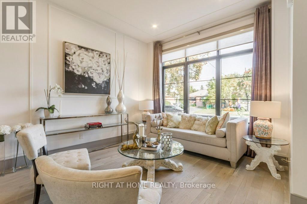 118 MARTIN GROVE ROAD Image 4