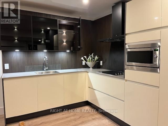 118 MARTIN GROVE ROAD Image 41