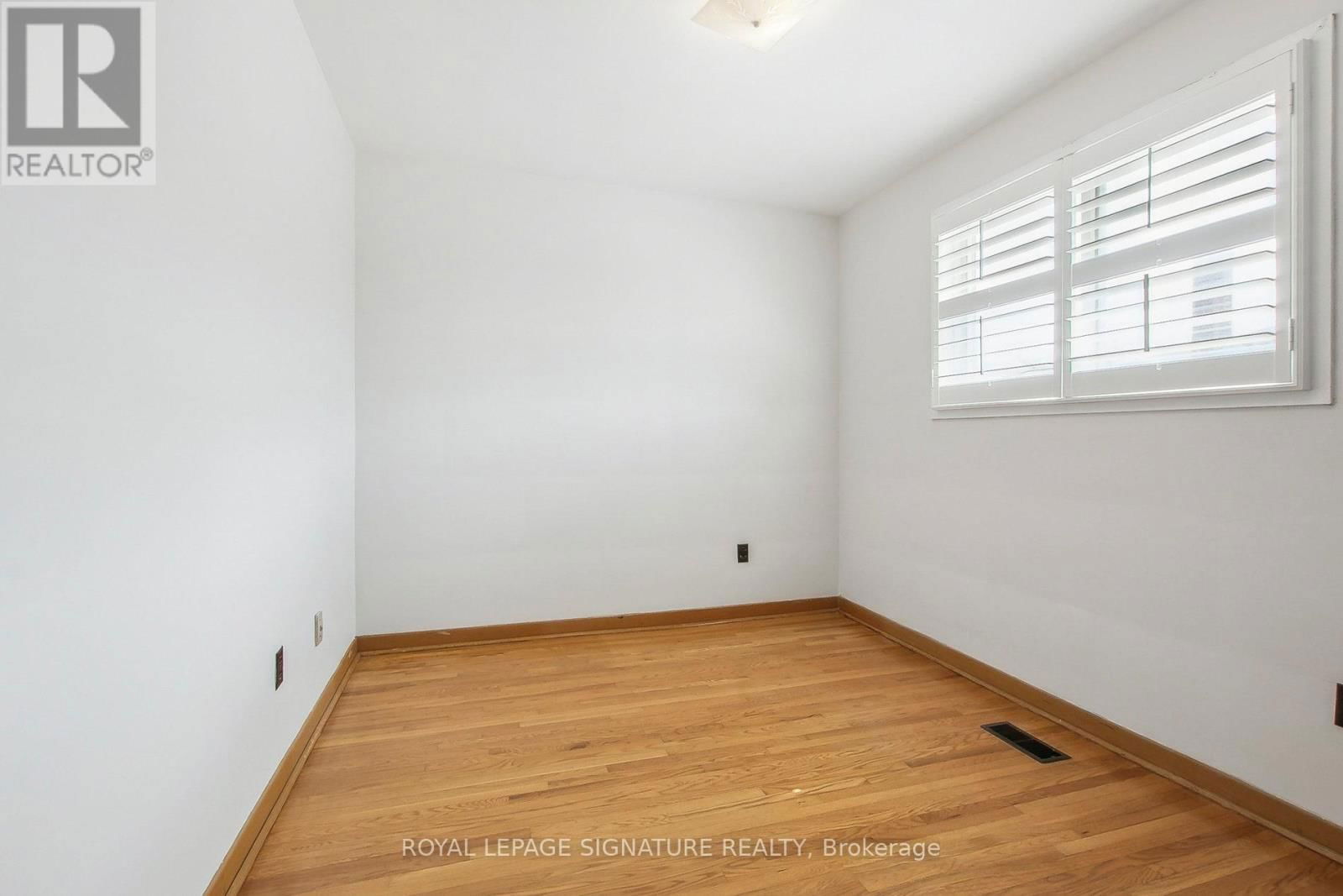 155 SPENVALLEY DRIVE Image 13