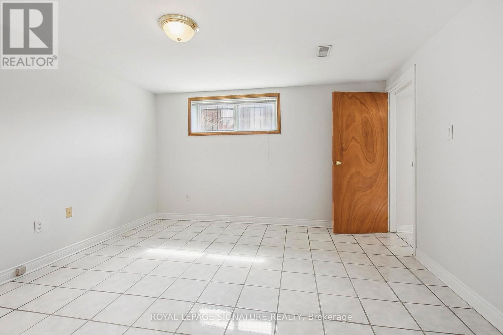 155 SPENVALLEY DRIVE Image 25