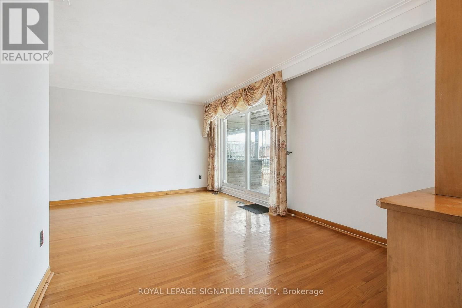 155 SPENVALLEY DRIVE Image 5