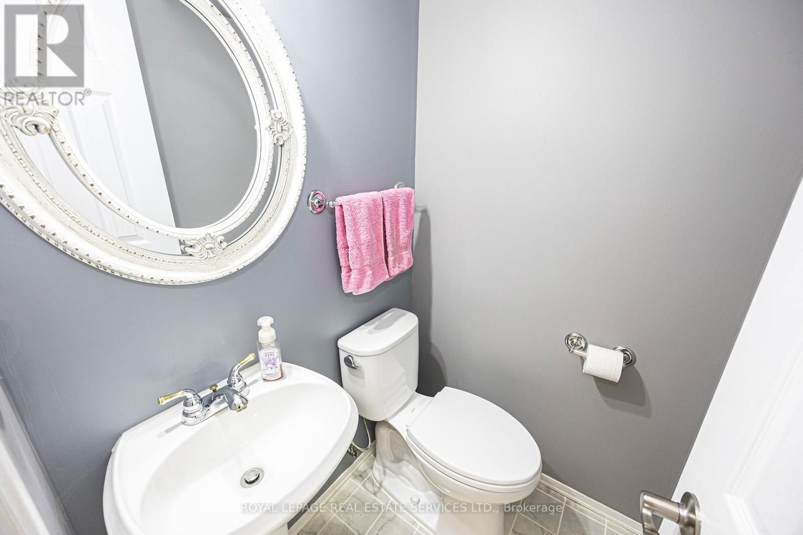 21 - 1221 PARKWEST PLACE Image 15