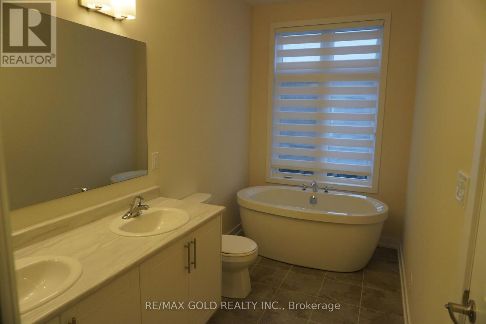 3118 PERKINS WAY Image 24