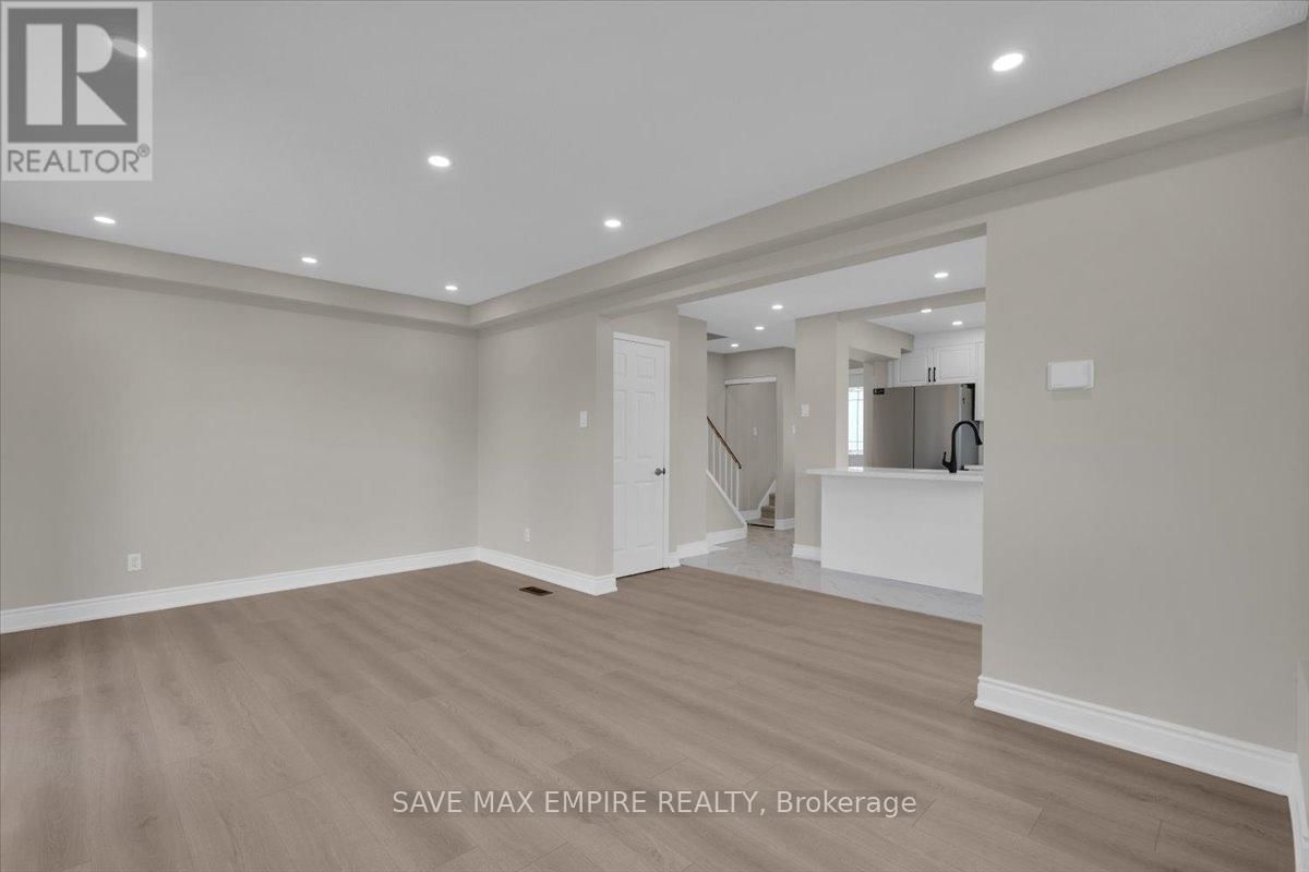 18 HASTING SQUARE Image 14