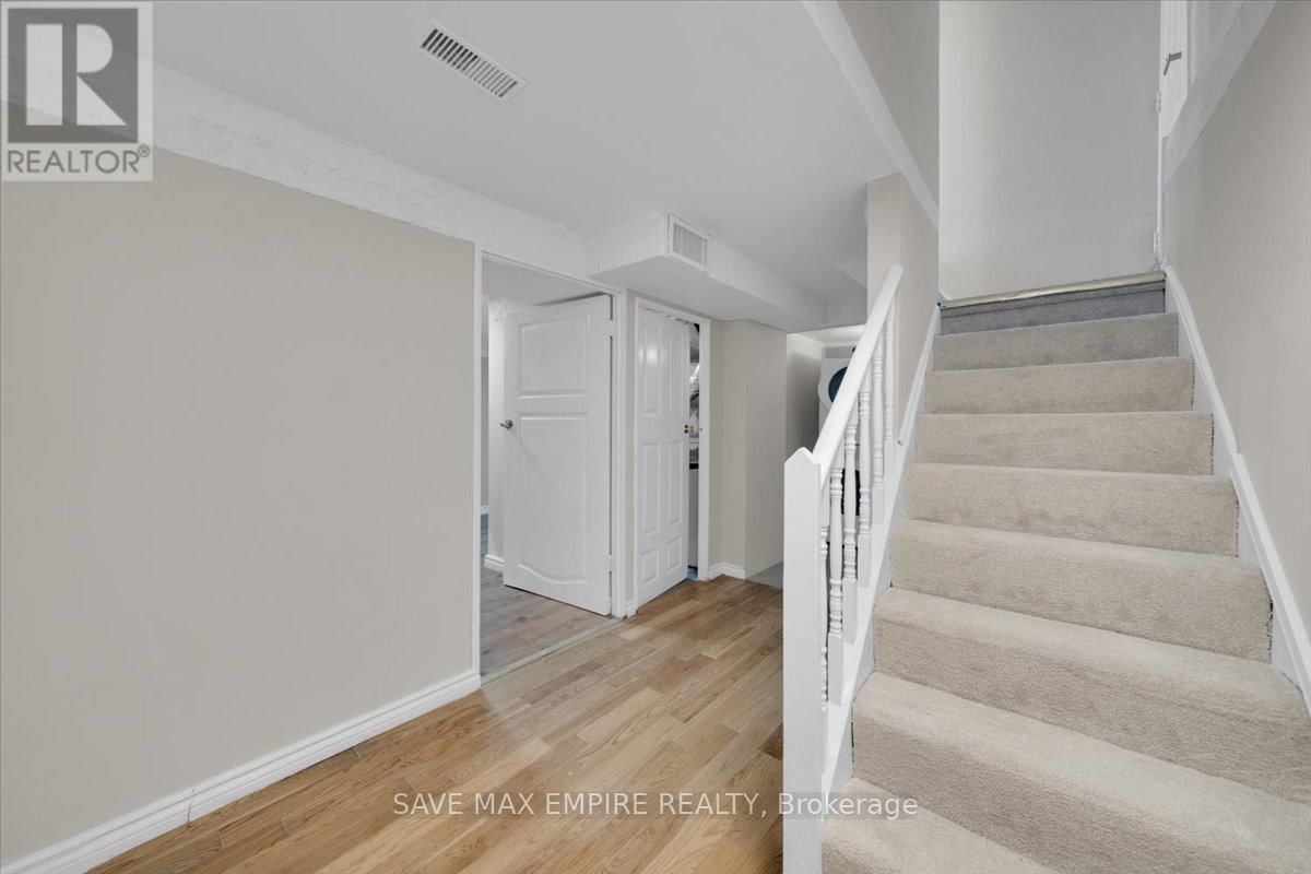 18 HASTING SQUARE Image 27