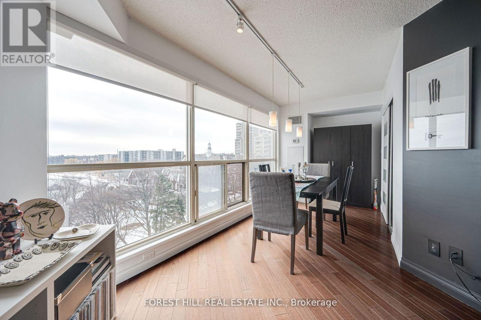 707 - 2267 LAKESHORE BOULEVARD WEST Image 15