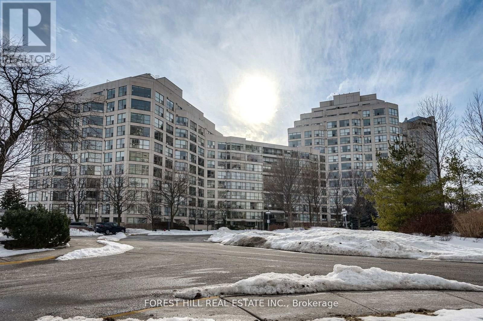 707 - 2267 LAKESHORE BOULEVARD WEST Image 2