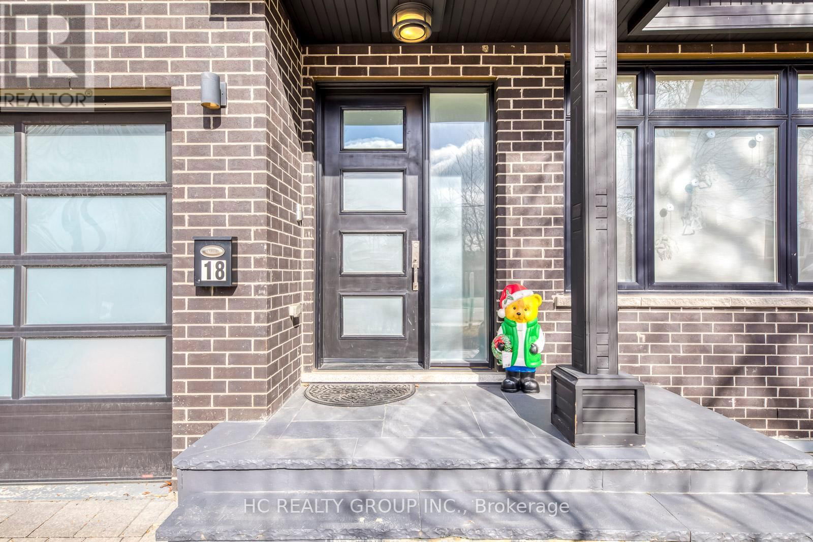 18 ASH CRESCENT Image 2
